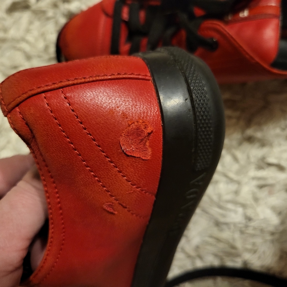 100% AUTHENTIC VIBRANT RED PRADA LEATHER SNEAKERS TRAINERS UNISEX ADULTS KIDS - Picture 13 of 16
